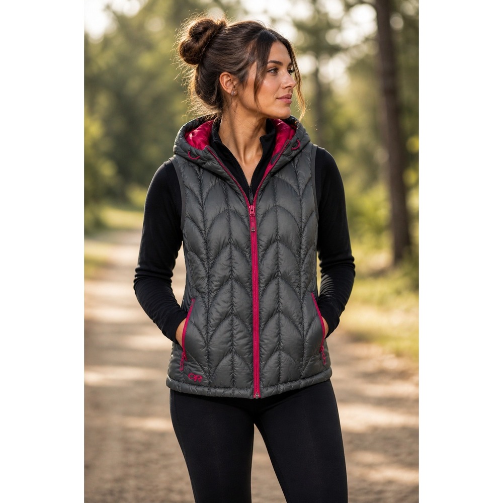 Outdoor Research Womens Grey Hooded Down Puffer Vest‎ Size M 80/20 Goose Down
